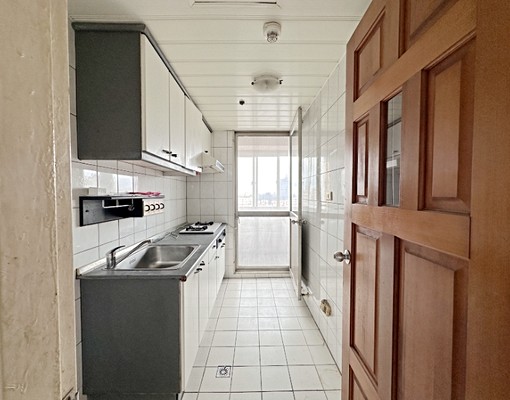 🏠潤泰山河高樓三房 - Image 3