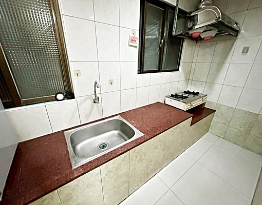 免佣)近捷運江子翠【超值租案】可養貓★獨立陽台 - Image 5