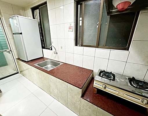 免佣)近捷運江子翠【超值租案】可養貓★獨立陽台 - Image 4