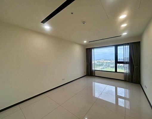 青埔/河岸第一排超美視野大坪數三房車~ - Image 4