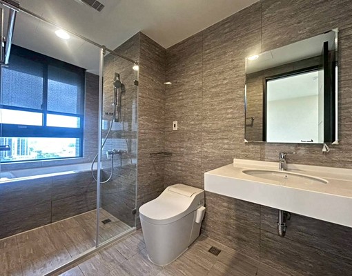 青埔/河岸第一排超美視野大坪數三房車~ - Image 8