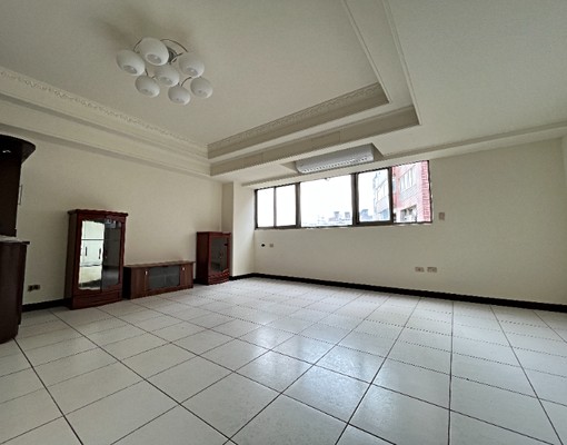 🏠柏蒂特區稀有景觀大四房 - Image 1