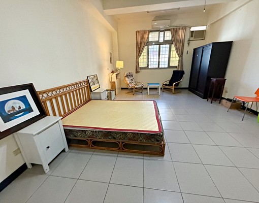 同安街透天4樓(A室) - Image 2