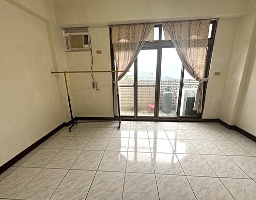 幸福榮易租~下龜山近迴龍林口~大透天 - Image 8