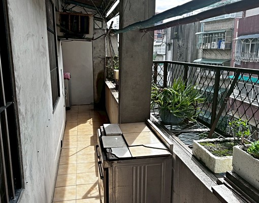 可租補/頂溪站2房使用空間大 - Image 2