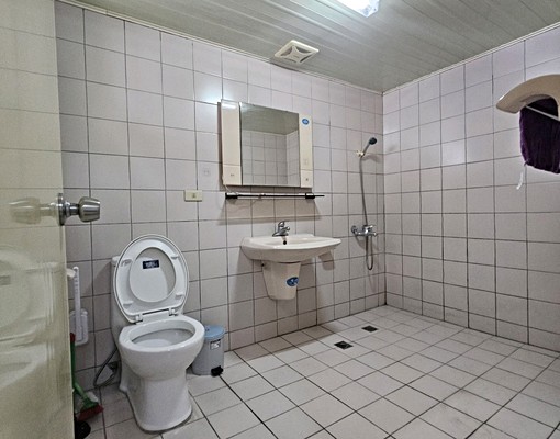 大雅夜市雙車位透天可租補(可停電動車) - Image 9