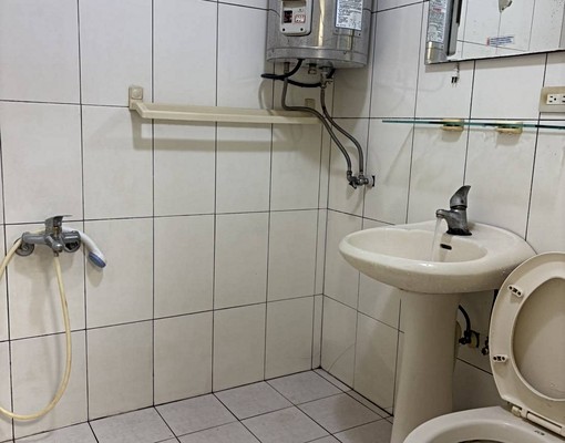 鶯歌火車套房出租 - Image 6