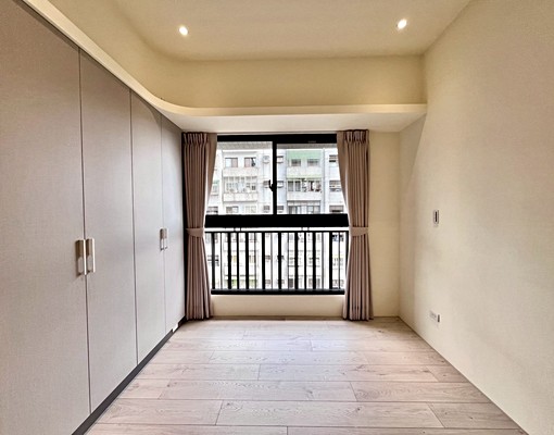 含管理費、平車!全新未住!仁山潮尚居高樓精裝!大三房+平車 - Image 9