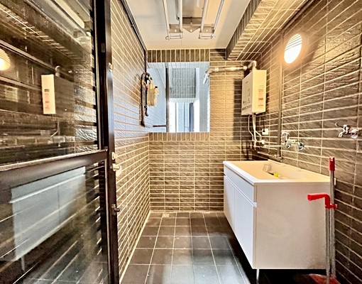 含管理費、平車!全新未住!仁山潮尚居高樓精裝!大三房+平車 - Image 7