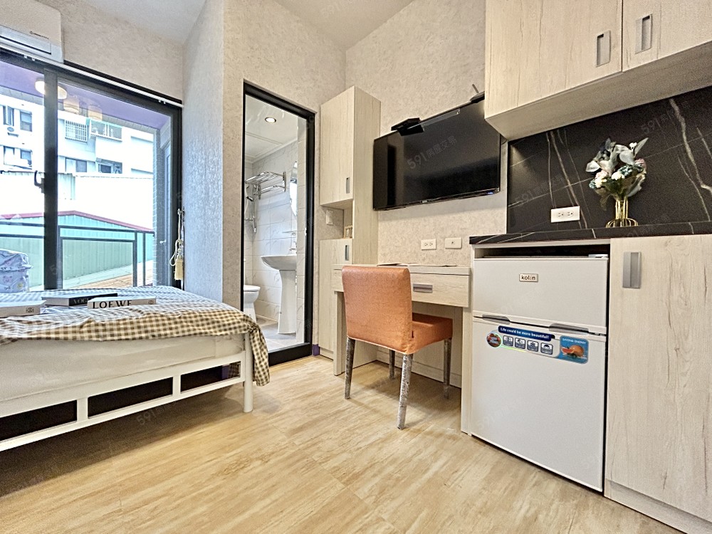 🏞️可租補近公園一中夜市|🚪電梯大樓陽台獨立洗曬區 - Image 1