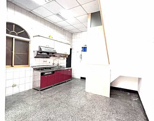 仁武區*八卦寮*臨路透天整棟出租(專) - Image 4