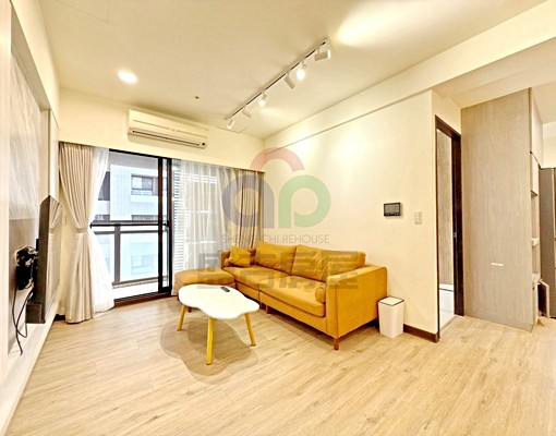 太子雲世紀C區，精裝三房+平車，含管，屋況優!! - Image 1