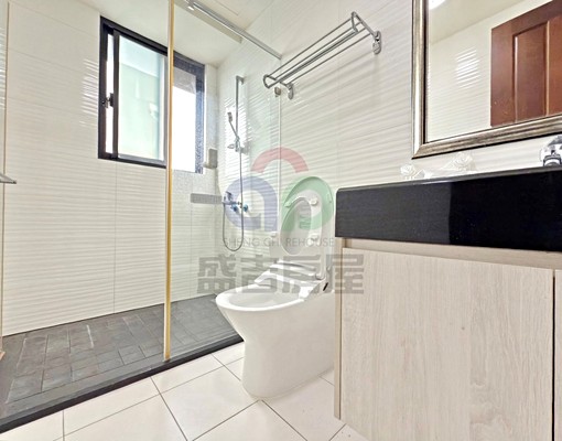 太子雲世紀C區，精裝三房+平車，含管，屋況優!! - Image 14