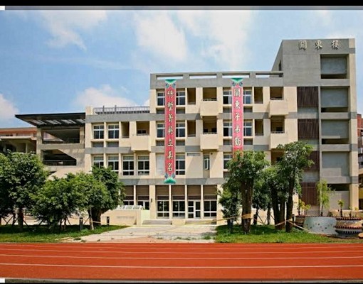 新竹租屋近學校家具家電採光佳含管含網路套房🔥 - Image 1