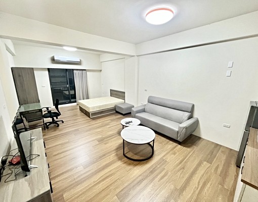 🔥想找室內機車位(這裡有)🔥超大套房、陽台獨洗🔥流理台 - Image 1