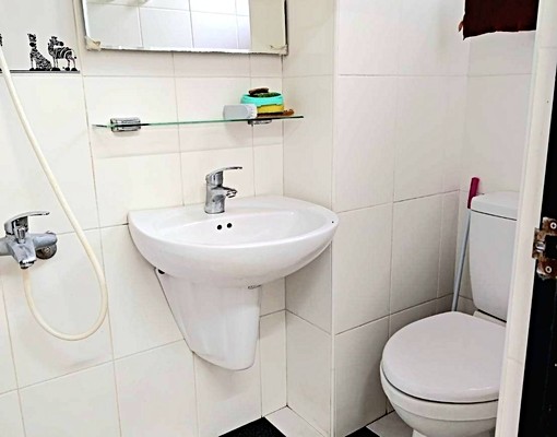 🏡永和仁愛公園旁|頂樓小套房出租中!拉行李就能住✨ - Image 2