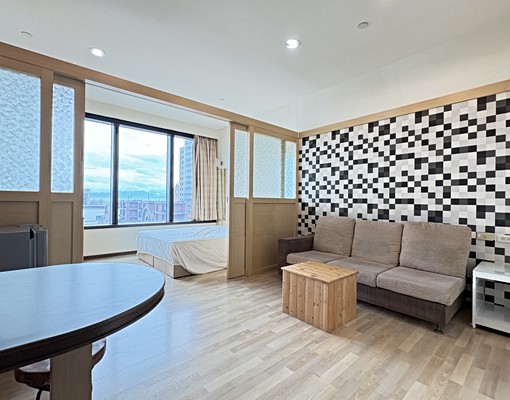 【大眾物業】高雄85大樓~舒適一房一廳,景觀套房 - Image 1