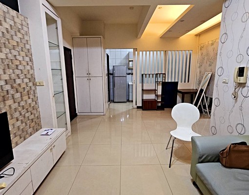 巨蛋捷運站明華富民商圈明亮二房(租) - Image 2