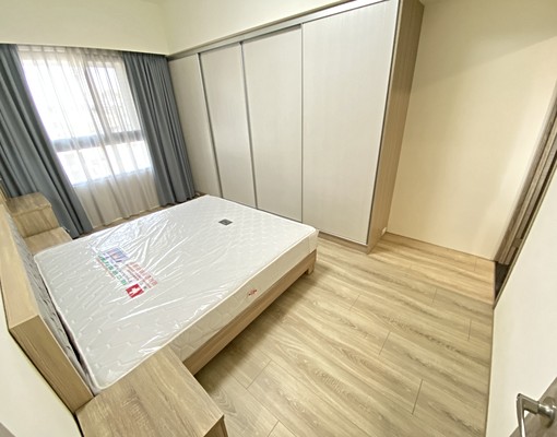 東區旱溪街3房2廳2衛家具全配送網路第四台電梯 - Image 1