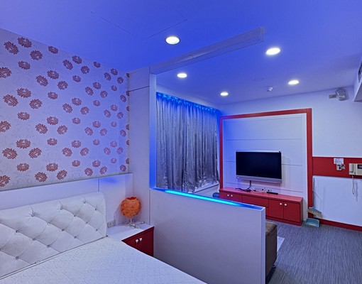 【大眾物業69】高雄85大樓~房廳分隔,居家大套房~ - Image 4