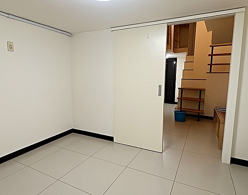 【租】專任美麗新世界大三室附平面車位 - Image 7