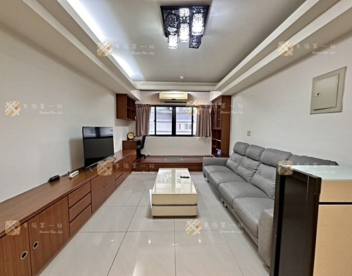 市政府捷運站✨可租補✨市政lv稀有釋出🤍全配兩房平車 - Image 1