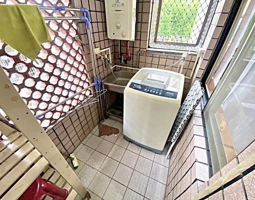 一中商圈~全室整理~質感裝潢大2房 - Image 9