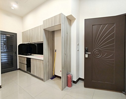 阿華~青埔A18優質社區挑高三房車可租補可養寵物 - Image 3