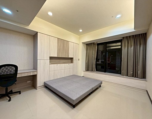 科博館四房❤️超稀有高樓層夜景宅❤️含平車系統櫃 - Image 5