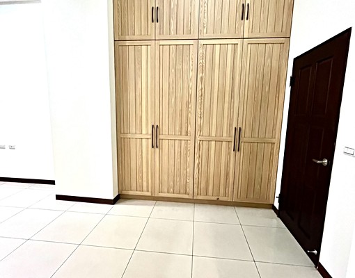 自租好宅⭐️百坪大四房雙車位😍贈大露臺可租補寵物短期商辦住 - Image 14