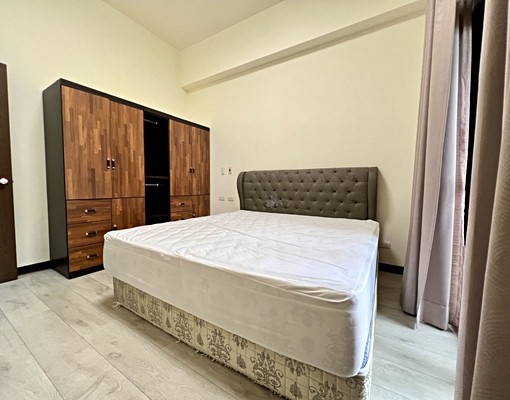 南屯精科🍎全室挑高3米6。1+1房平車🍎家具全配。限短租 - Image 4