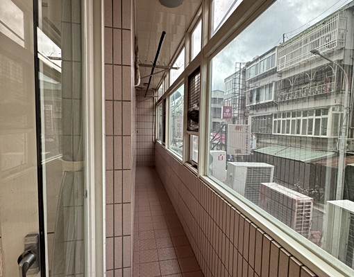 捷運石牌站低樓層3房/雙陽台/可貓 - Image 14