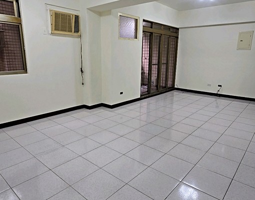 近捷運北大校區採光3房-社區管理-生活機能佳-交通便利 - Image 1