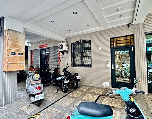 免爬樓梯！文心中清捷運站旁！安靜巷弄內 - Image 11