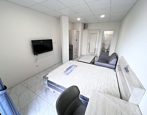 大里國光花市🏠可租補🎉陽臺獨洗🏠系統裝潢 - Image 5