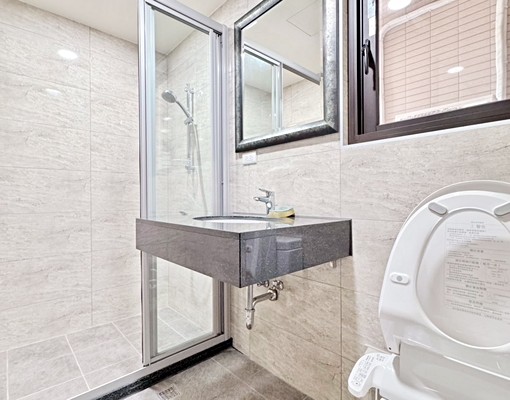 🥇可租補|採光"三房兩廳雙陽台大空間|近忠孝夜市.東區商圈 - Image 9