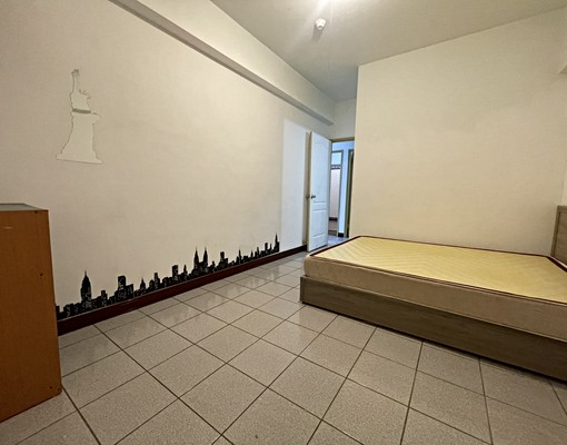 新高國小♡寵物三房♡平面車位♡小家庭首選♡傢俱電全配♡採光佳 - Image 5