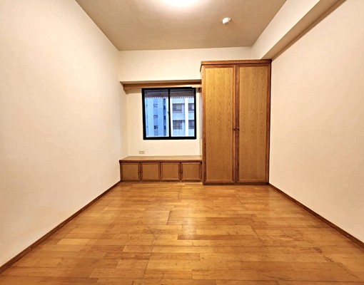 可租補★誠租內壢四房車★室內大空間雙陽台 - Image 10