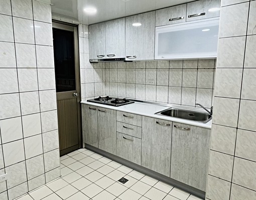 可租補✨家樂福商圈3房全新翻新未住✨社區可租車位 - Image 15