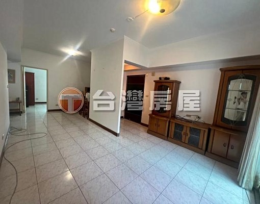 正東區(租)荷蘭澄園高樓三房(含管理費+可租補+家具家電) - Image 7