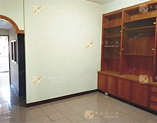 南屯整棟空屋透天|可租補、戶籍|台水電|近烏日啤酒廠 - Image 4