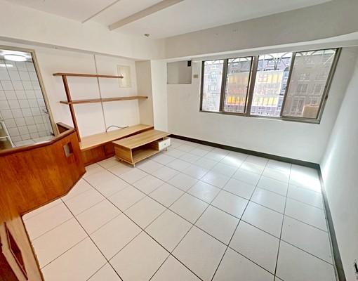 「大安龍門」邊間四房採光美屋 - Image 1