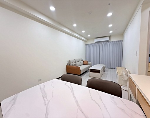 東區LalaPort湖濱城兩房系統櫃✅可租補入籍✅ - Image 4