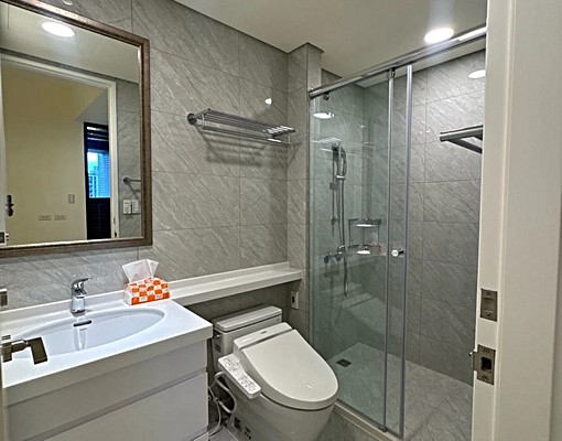 美樂~三重*先嗇宮平面兩房*屋齡新*可租補*含平車*有陽台 - Image 1