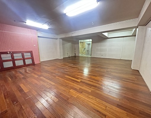 火車站前可營業用也可住家 - Image 6