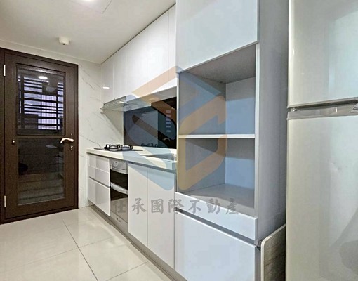 04A22🏡✨【上興電梯華廈｜全配三房出租】✨ - Image 4