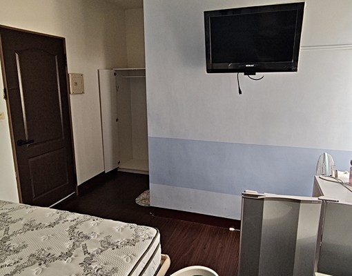 ★高醫、熱河商圈|指紋鎖+監視系統|生活便利套房(可租補) - Image 4