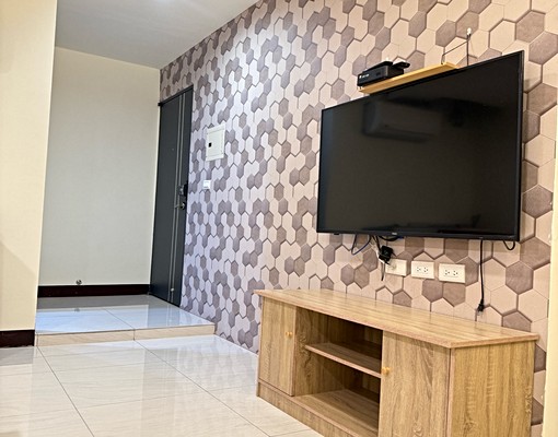 近夜市~電梯大樓~獨立陽台 - Image 1