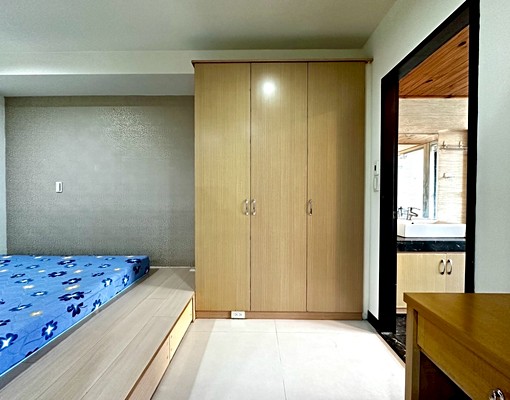 世紀凱悅大1房+機上車位可停休旅⭐含車含管可租補⭐全配家具 - Image 10