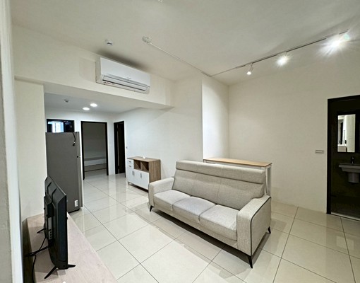 新興區|小資精緻房|電梯大樓🌼 - Image 1